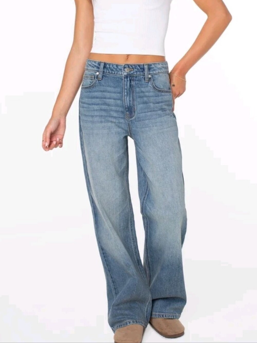 Celebrity Pink Slouchy Wide Leg Jean Size 13/31 NWT
